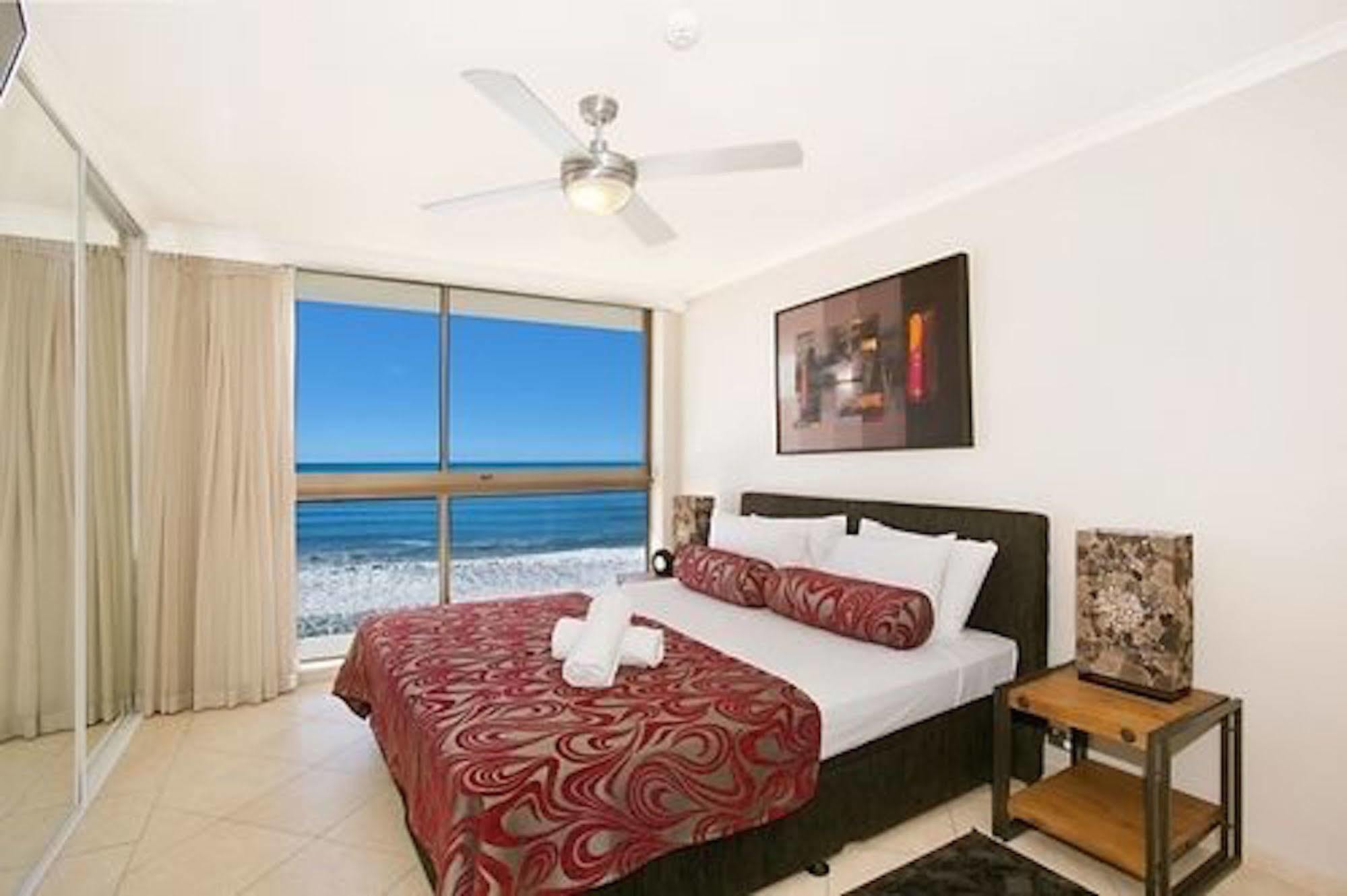 Boulevard Towers On Broadbeach Gold Coast Exteriér fotografie