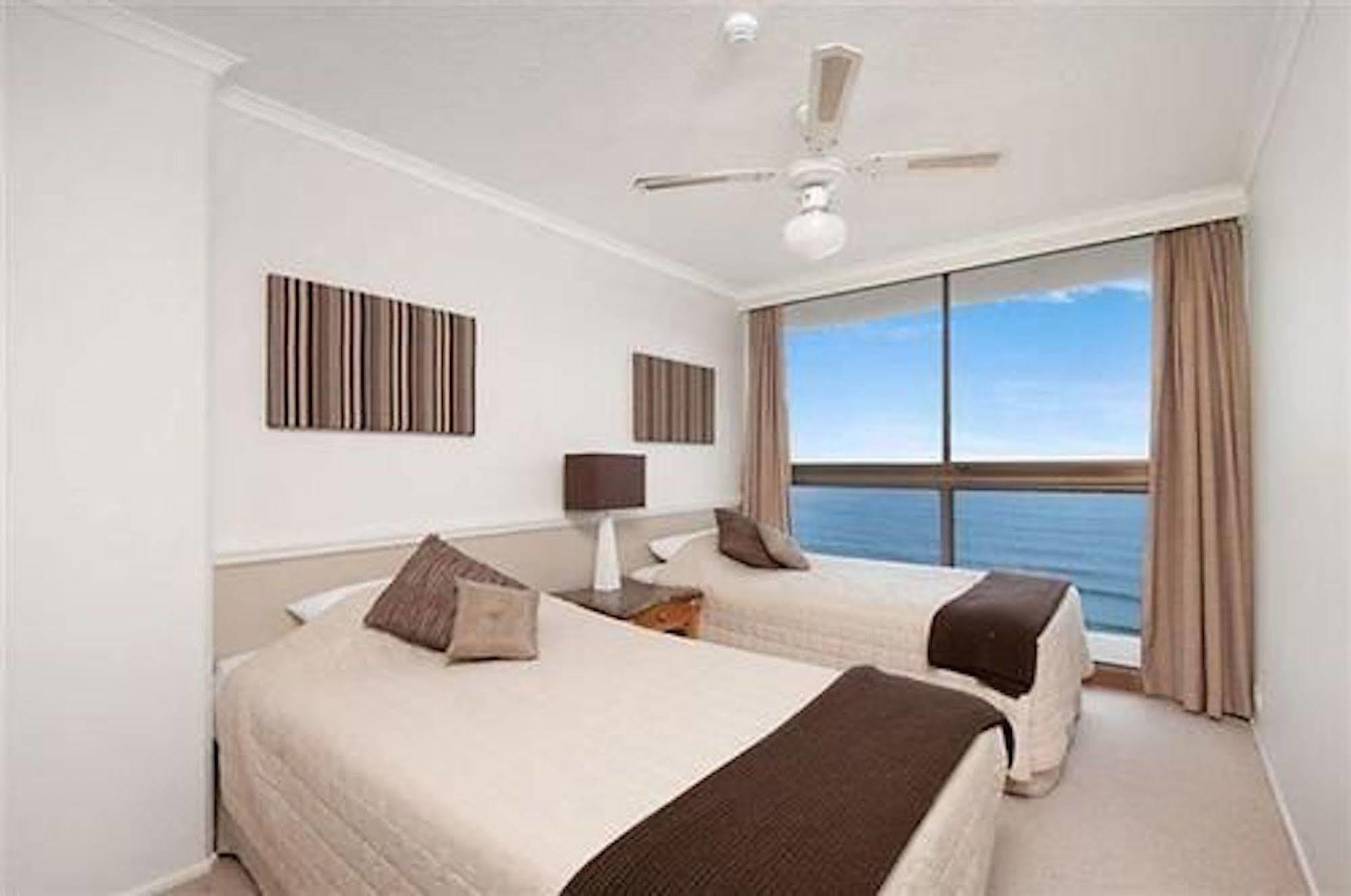 Boulevard Towers On Broadbeach Gold Coast Exteriér fotografie